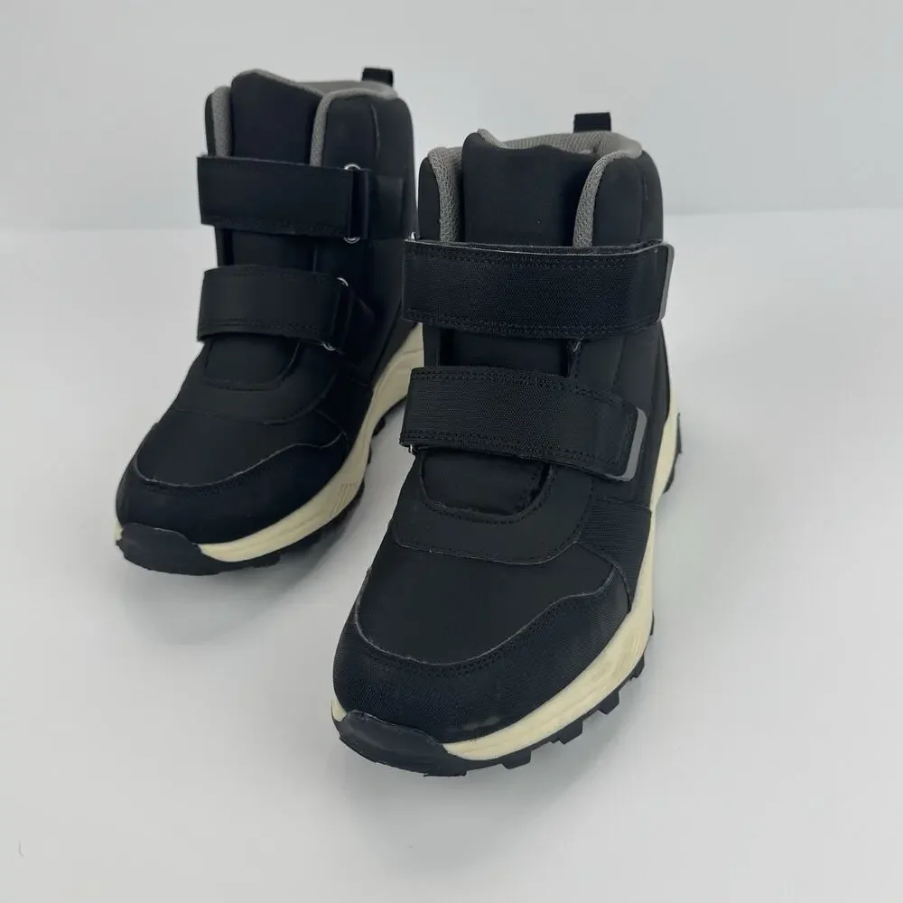 All in Motion Boy's Size 5 Arrow Hiker Winter Boots Black Snow Boots